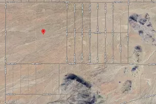 Xx Golden Valley Ranchos Unit 7 --, Yucca, AZ 86438 - Photo 1