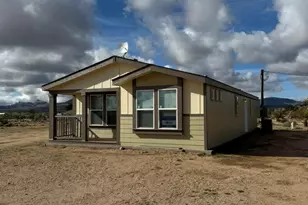 4123 N Cowlic Rd, Golden Valley, AZ 86413 - Photo 3