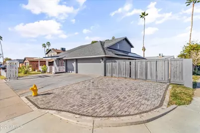 5204 W Garden Drive, Glendale, AZ 85304 - Photo 1