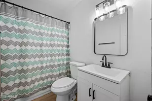 3007 N 81st Ave, Phoenix, AZ 85033 - Photo 11