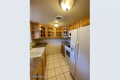 7126 N 19th Avenue #120, Phoenix, AZ 85021 - Photo 1