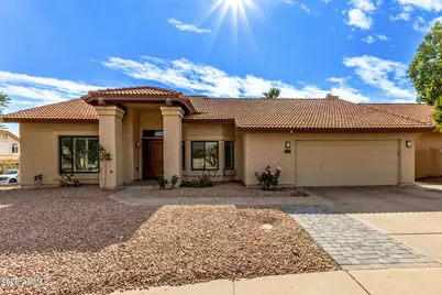 3711 E Goldfinch Gate Lane, Phoenix, AZ 85044 - Photo 1
