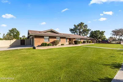 1306 E La Vieve Lane, Tempe, AZ 85284 - Photo 1