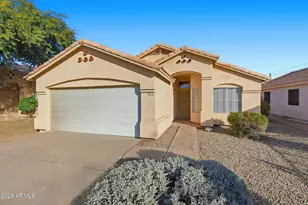 982 E Carla Vista Pl, Chandler, AZ 85225 - Photo 1