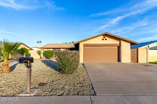 8905 N 55th Dr, Glendale, AZ 85302 - Photo 1