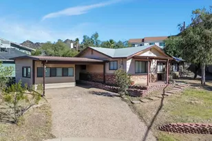 9025 N 14th Pl, Phoenix, AZ 85020 - Photo 1