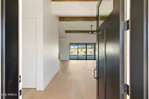 8042 E Palm Ln, Mesa, AZ 85207 - Photo 3