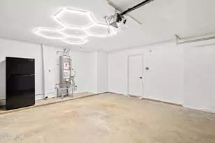 8602 N 33rd Ave, Phoenix, AZ 85051 - Photo 23