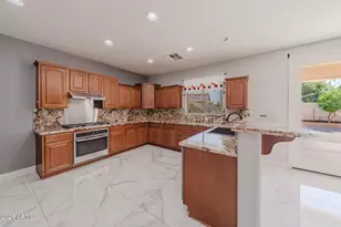 11009 W Adams St, Avondale, AZ 85323 - Photo 7
