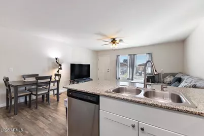 156 W Douglas Avenue, Coolidge, AZ 85128 - Photo 9