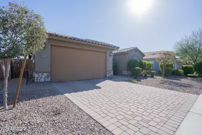 5033 N 81st Avenue, Glendale, AZ 85303 - Photo 1