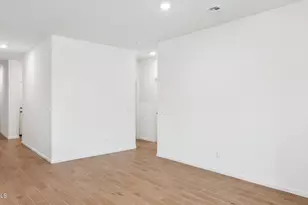 16170 N. Catanzaro Drive, Maricopa, AZ 85138 - Photo 5