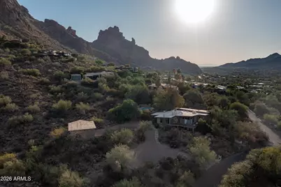 5719 E Starlight Way, Paradise Valley, AZ 85253 - Photo 1