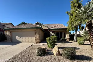 830 N Granada Dr, Chandler, AZ 85226 - Photo 1