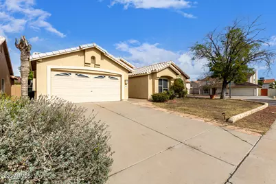 3356 E Rosemonte Drive, Phoenix, AZ 85050 - Photo 1