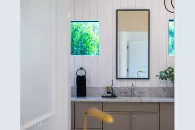 5614 N 75th Place, Scottsdale, AZ 85250 - Photo 19