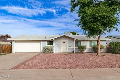 8622 W Columbus Avenue, Phoenix, AZ 85037 - Photo 1