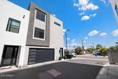4331 N 27th Place, Phoenix, AZ 85016 - Photo 1
