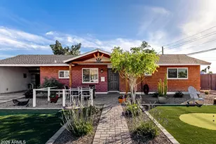 1561 W 5th St, Mesa, AZ 85201 - Photo 1