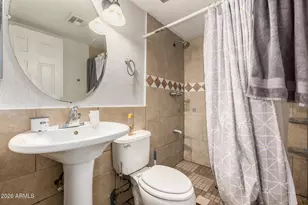 8002 N 42nd Ave, Phoenix, AZ 85051 - Photo 21