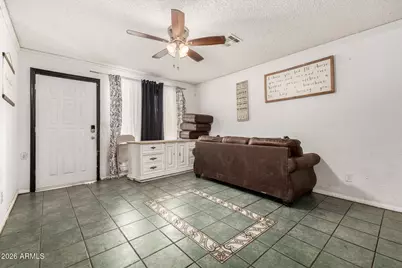 8002 N 42nd Avenue, Phoenix, AZ 85051 - Photo 7