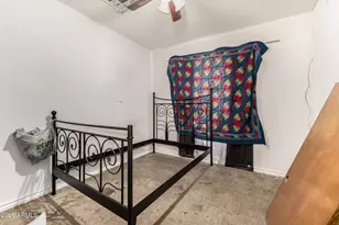 8002 N 42nd Ave, Phoenix, AZ 85051 - Photo 17