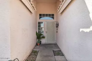 8852 N 114th Ave, Peoria, AZ 85345 - Photo 3