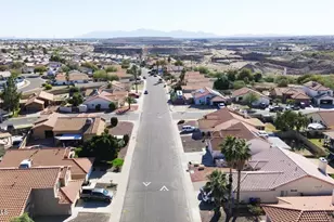 8852 N 114th Ave, Peoria, AZ 85345 - Photo 27