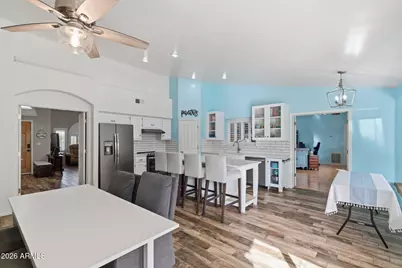 823 N Hill Circle, Mesa, AZ 85203 - Photo 9