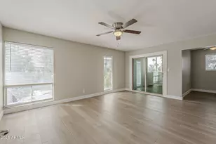 4114 E Calle Redonda, Phoenix, AZ 85018 - Photo 1