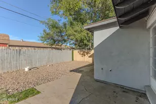 6124 W Oregon Ave, Glendale, AZ 85301 - Photo 21