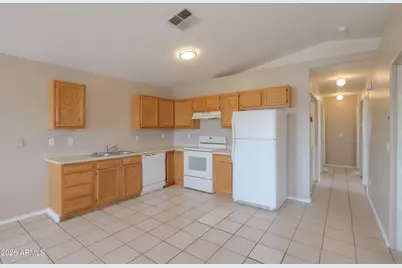8210 W Concordia Drive, Arizona City, AZ 85123 - Photo 25