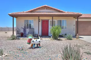 8210 W Concordia Dr, Arizona City, AZ 85123 - Photo 45