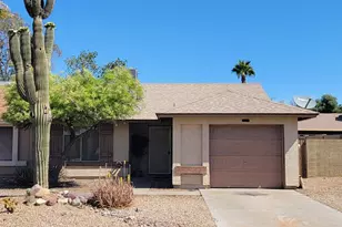 3030 W Irma Ln, Phoenix, AZ 85027 - Photo 1