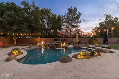 801 W Macaw Drive, Chandler, AZ 85286 - Photo 1