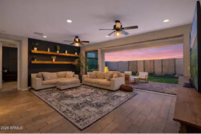 2843 E Wayland Drive, Phoenix, AZ 85040 - Photo 1