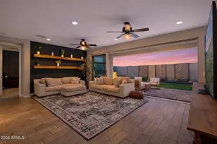 2843 E Wayland Dr, Phoenix, AZ 85040 - Photo 1