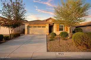854 W Lowell Dr., San Tan Valley, AZ 85140 - Photo 1