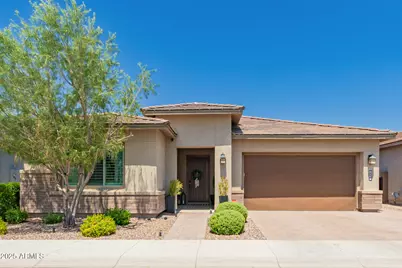 2830 E Crest Lane, Phoenix, AZ 85050 - Photo 1