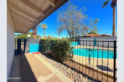 2711 E Glenrosa Avenue, Phoenix, AZ 85016 - Photo 1