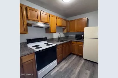 602 E Townley Avenue #306, Phoenix, AZ 85020 - Photo 1