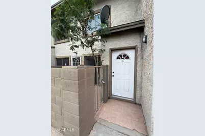 1620 E Cambridge Avenue #Apt 9, Phoenix, AZ 85006 - Photo 1