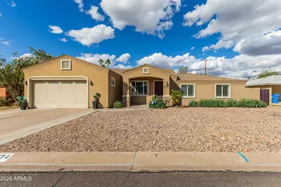 3034 E Turney Avenue, Phoenix, AZ 85016 - Photo 1