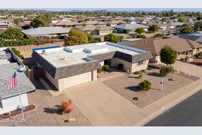 10004 W Pleasant Valley Road, Sun City, AZ 85351 - Photo 1