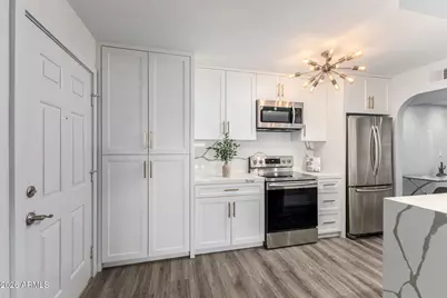 8500 E Indian School Road #131, Scottsdale, AZ 85251 - Photo 1