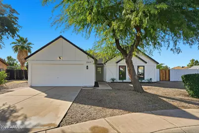 20620 N 5th Drive, Phoenix, AZ 85027 - Photo 1