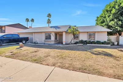 6201 W Riviera Drive, Glendale, AZ 85304 - Photo 1