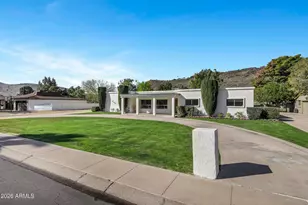 836 W Moon Valley Dr, Phoenix, AZ 85023 - Photo 1