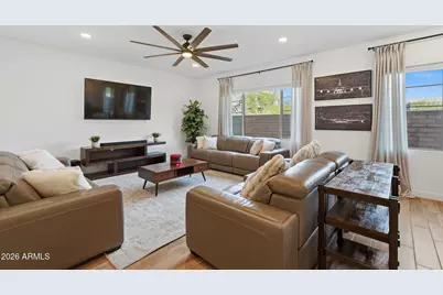 9240 E Sequence Avenue, Mesa, AZ 85212 - Photo 7