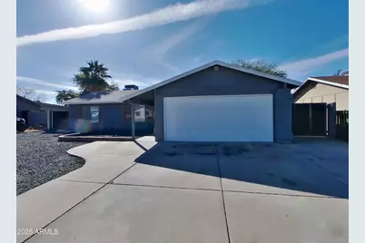 1113 W Runion Drive, Phoenix, AZ 85027 - Photo 1